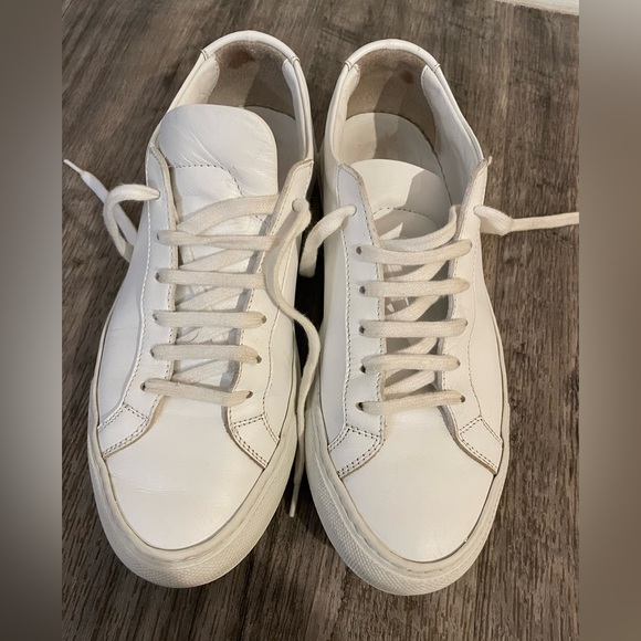 Common Projects Size 35 - Picture 3 of 6